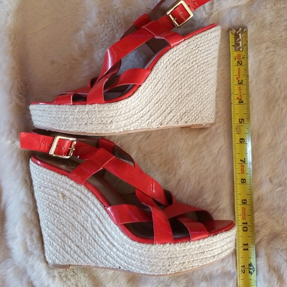 Vince Camuto strappy red wedges size 9 1/2 - Picture 2 of 8